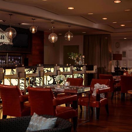 Renaissance Baton Rouge Hotel Inniswold Restaurant photo